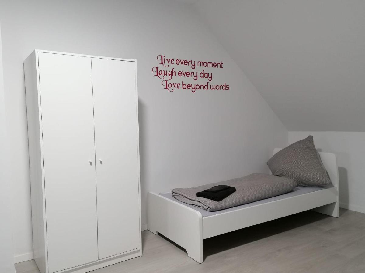Estrella24 Living Rooms Chita 헤르네 외부 사진